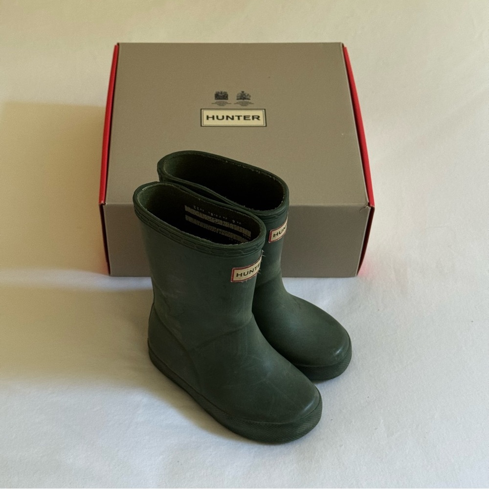 Hunter - Kids First Classic Rain Boots Green, Size US7/UK6